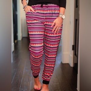 Sahara print everyday joggers